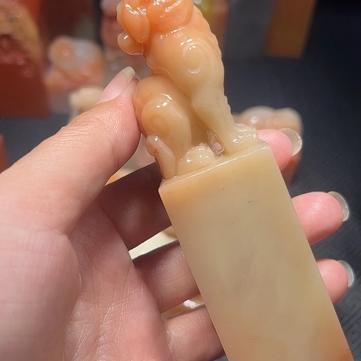 枣***枣老挝石老挝保利石印章