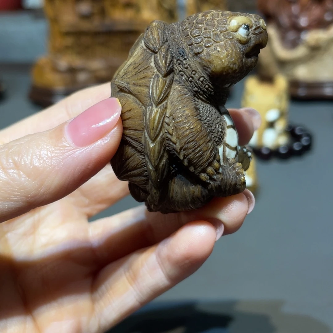 野***觉香榧木鹿角摆件工艺品