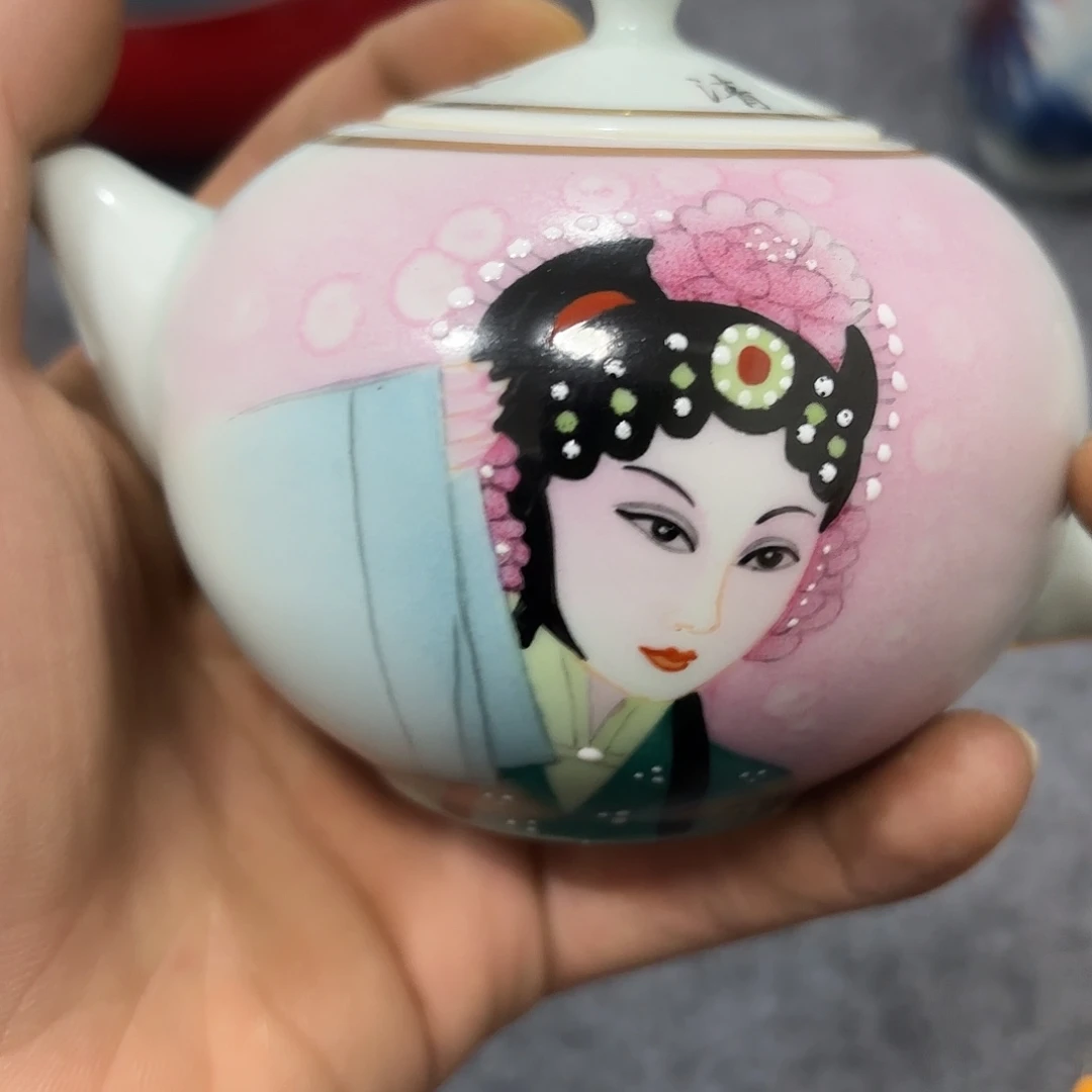 非古董现代工艺品