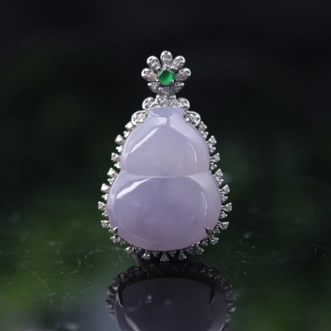 FC28天然缅甸翡翠A货18k紫葫芦镶嵌吊坠/200605/保利厦门拍卖