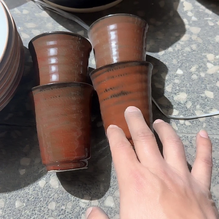 瓷片陶瓷盘子碗啥都有