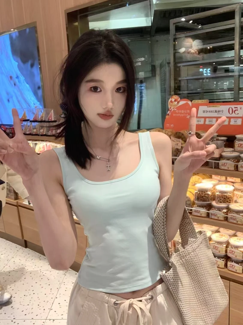 纯欲风粉色吊带女夏季小众外穿背心修身纯色背心带杯垫