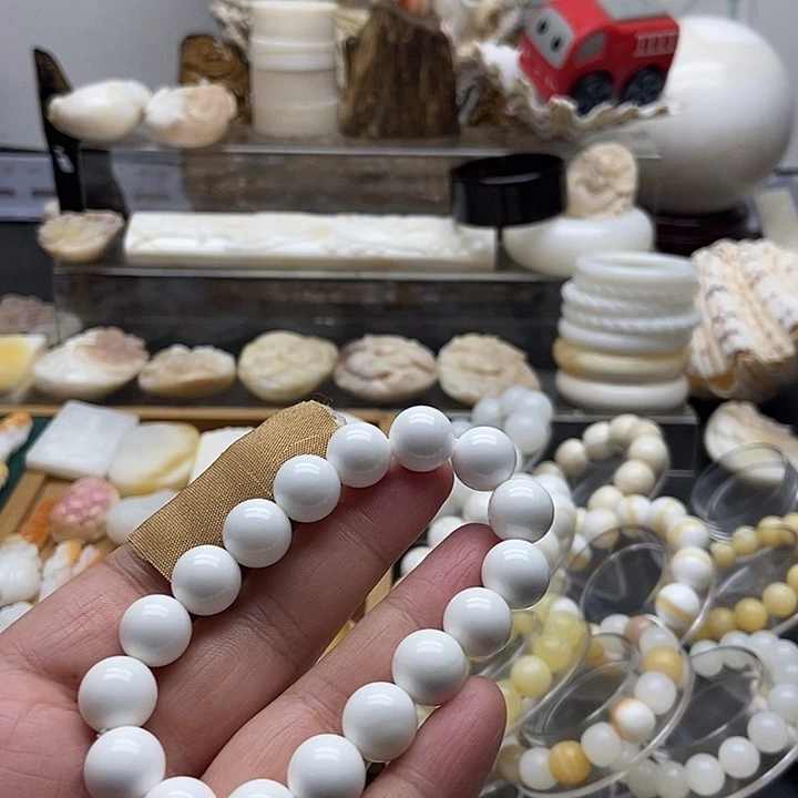 非金属贝壳全白微瑕1.2单圈