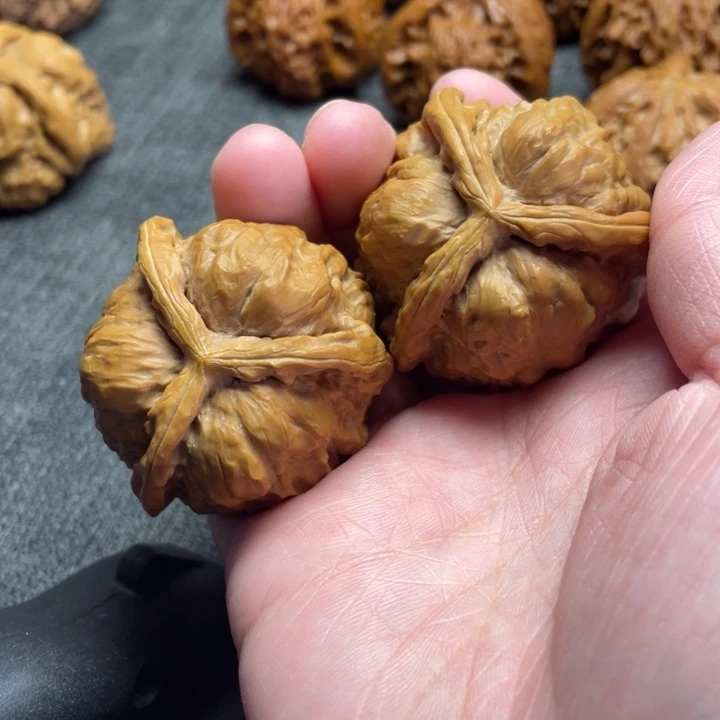 郭***波手工三棱蛤蟆头三棱