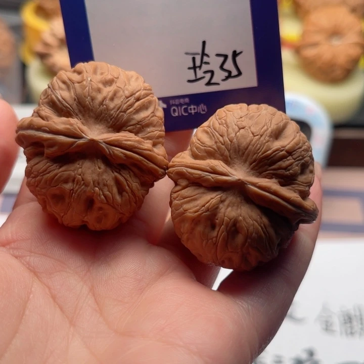 把件文玩核桃我****谁文玩核桃35