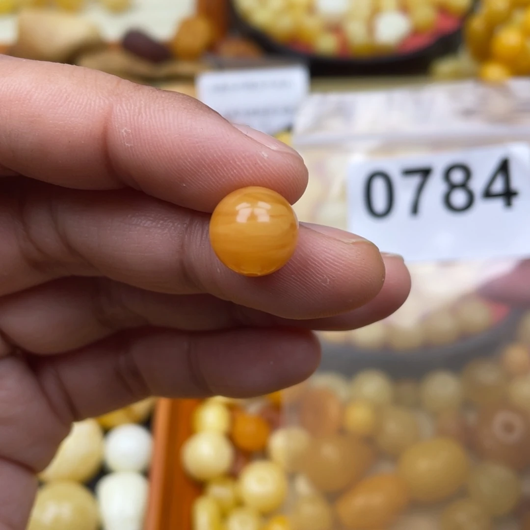 琥珀珠宝奇石未镶嵌11.6