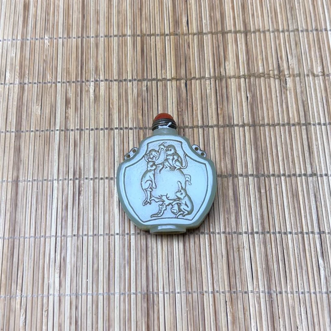 未镶嵌和田玉把件老*