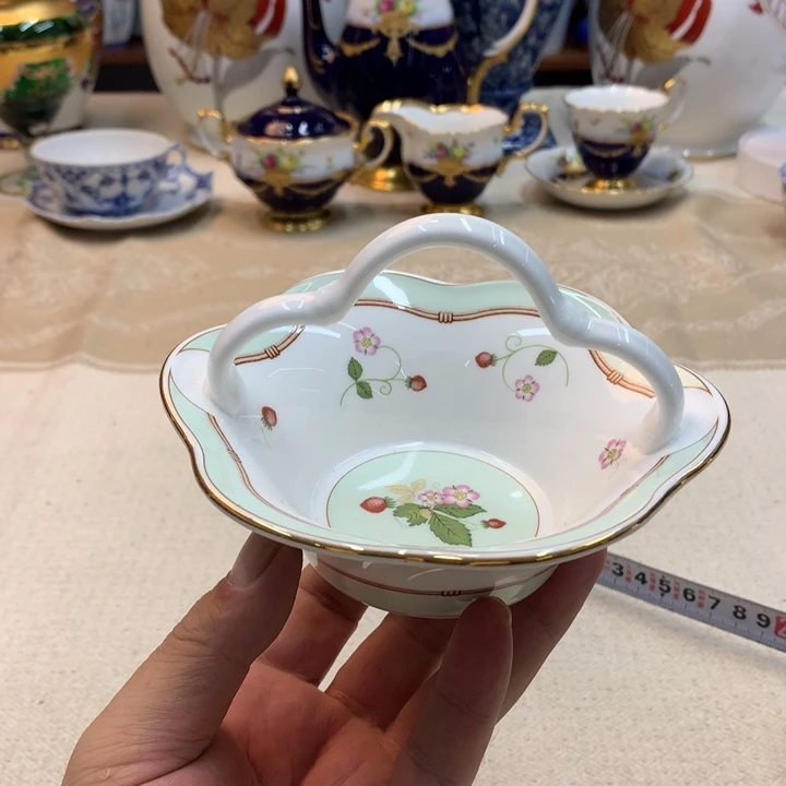 紫砂金瓷阁精品瓷器店