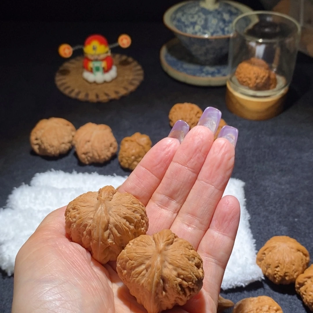 文玩核桃吊坠?**心元宝