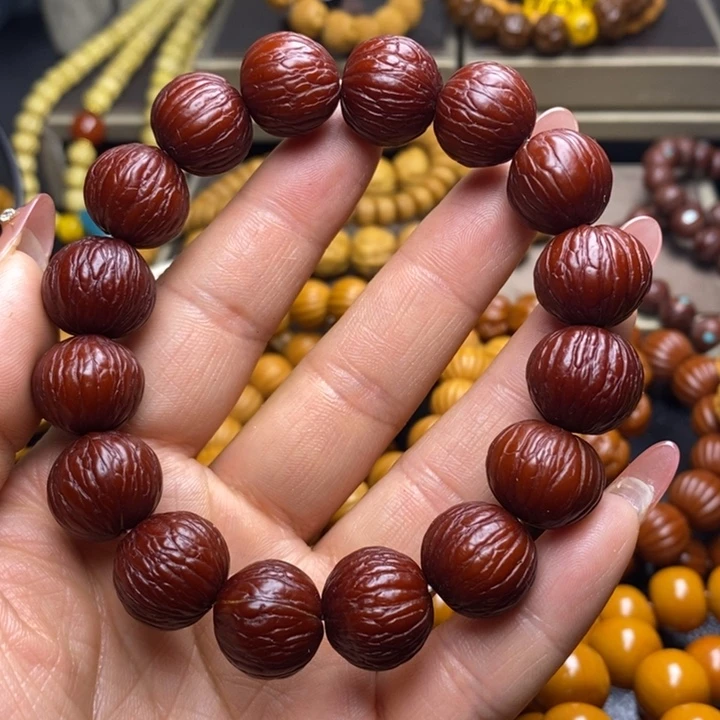 猴头核桃手串猴头