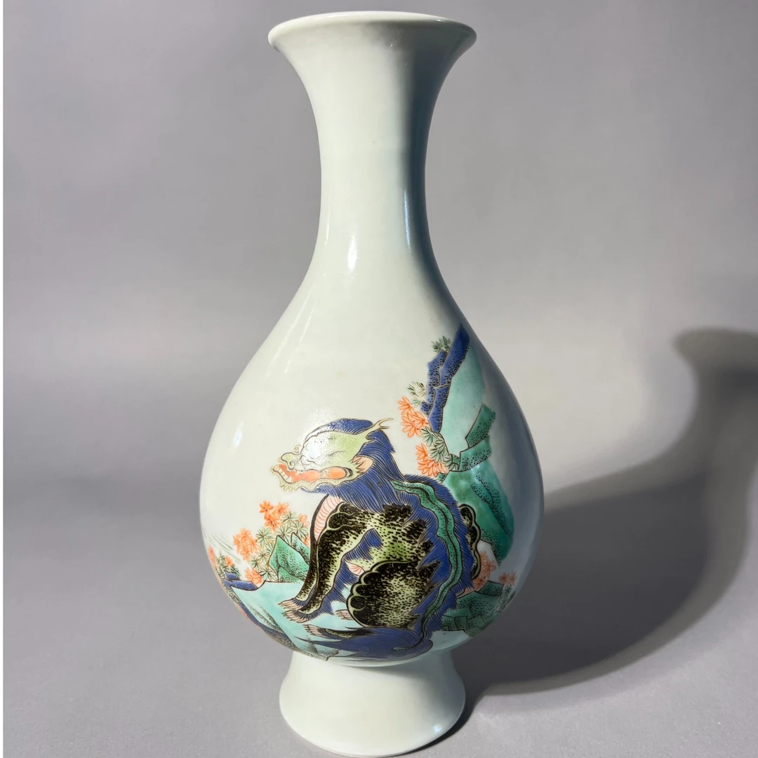 五彩麒麟望月图撇口尊