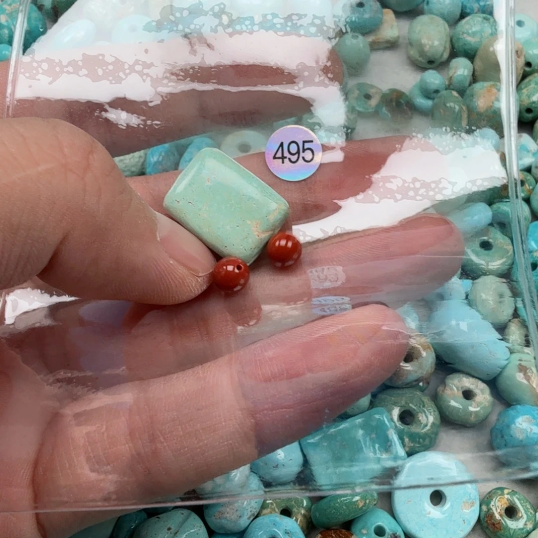 南红玛瑙未镶嵌珠宝奇石