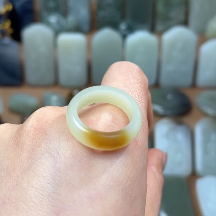 和田玉（糖玉）戒圈未镶嵌