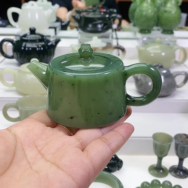 未镶嵌和田玉挂件杨*姐茶壶