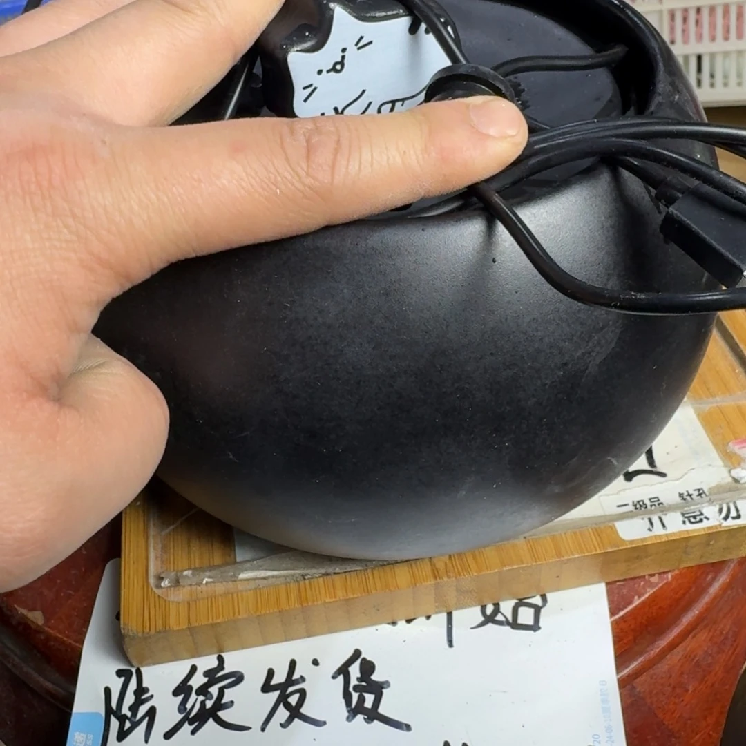 瑕疵介意勿拍陶瓷器皿B925