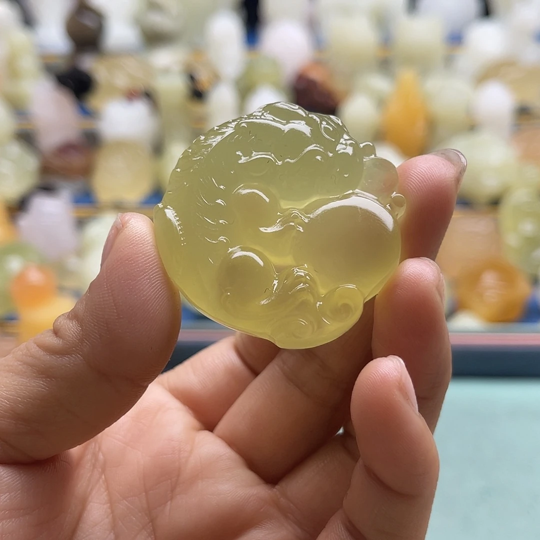 星***愿玉天然桌面小摆件