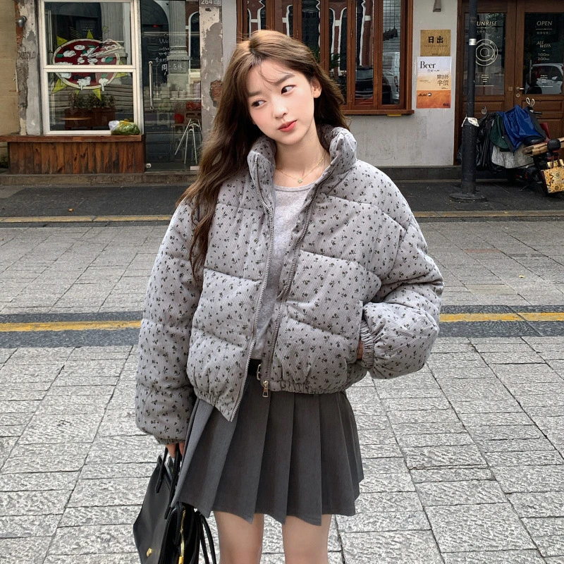 实拍韩系短款冬季羽绒服女新款立领小个子保暖拼接收腰面包服外套