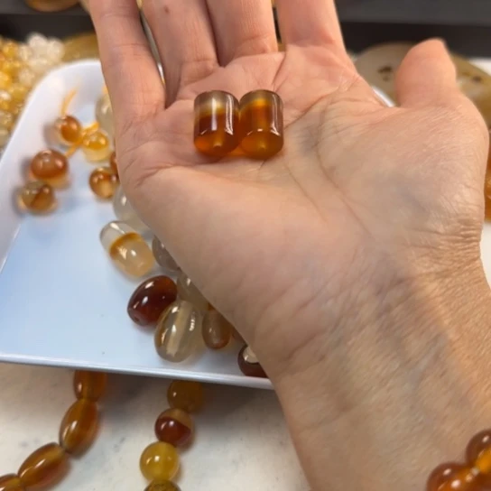 玛瑙/玉髓吊坠(不含链)未镶嵌豆*