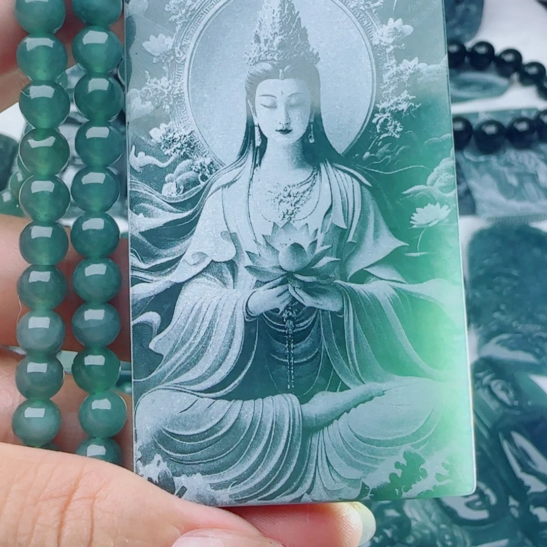颈饰未镶嵌翡翠多样性发货天然的A货翡翠