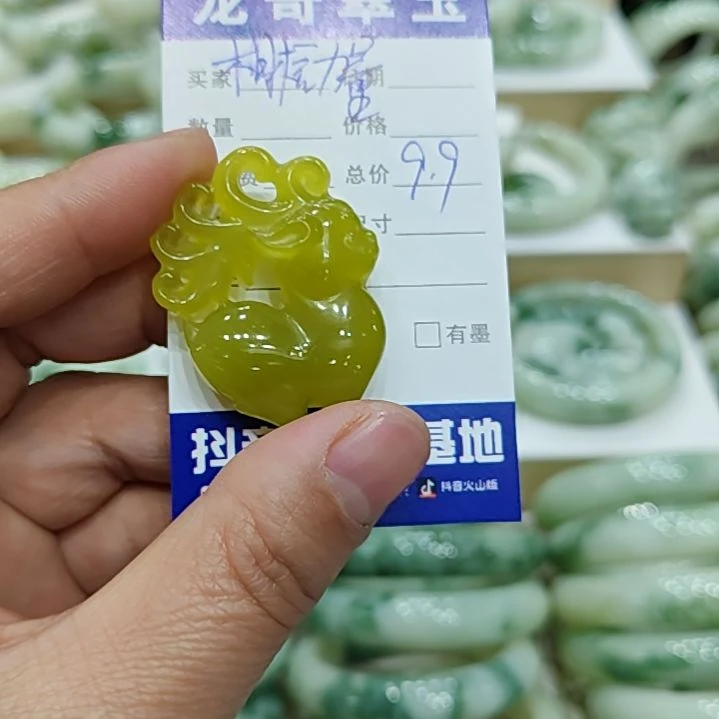 蛇纹石玉颈饰未镶嵌相****！