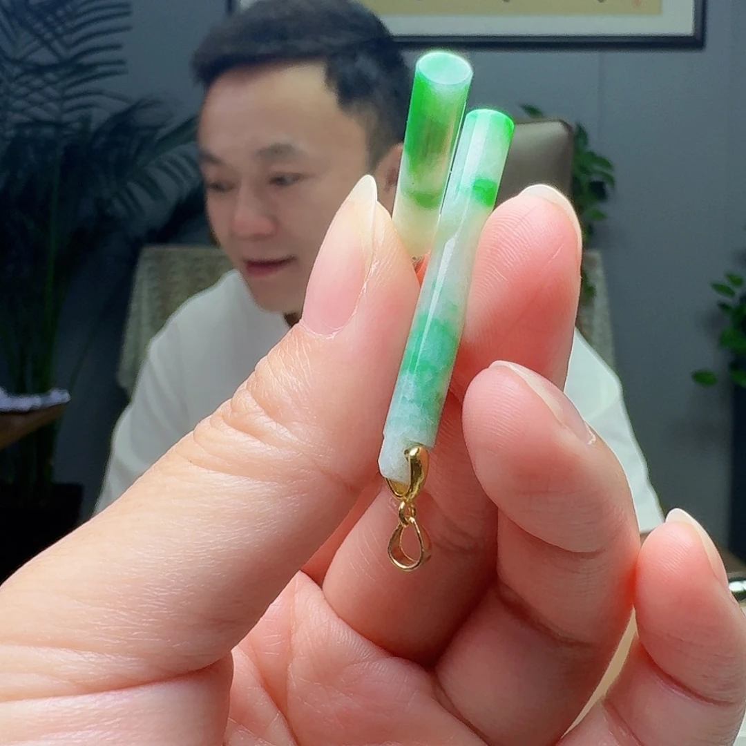 翡翠银S925镶嵌吊坠(不含链)多样性发货其一