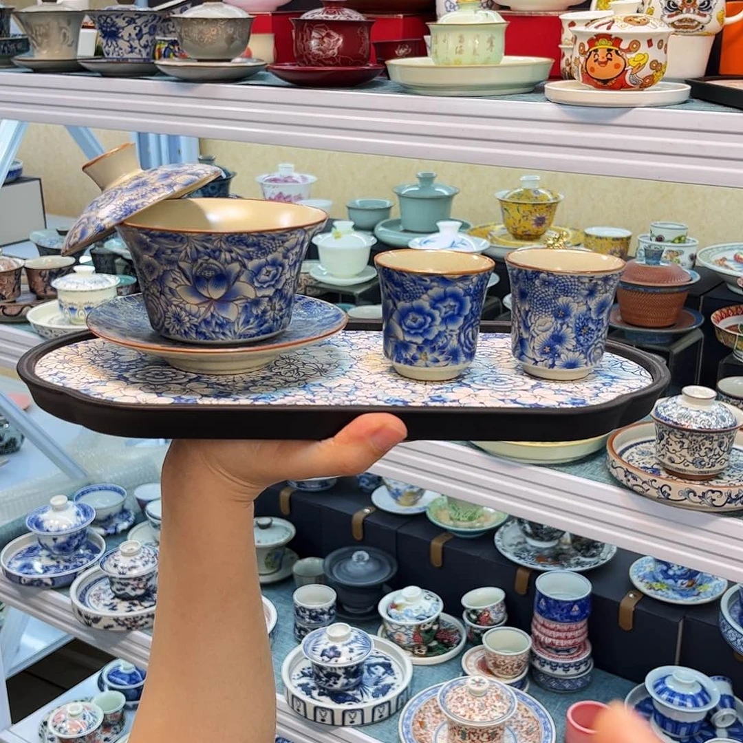 哈哈这是一个很火爆的节目呢