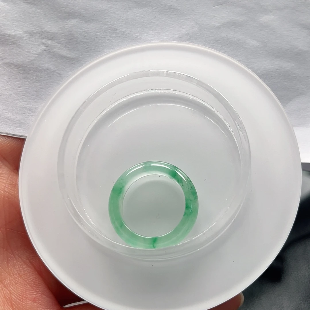 石英质玉手串未镶嵌清****戒圈15