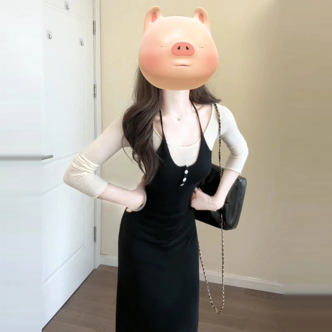 法式黑色挂脖吊带连衣裙子女早秋季2025新款高级感超火穿搭一整套