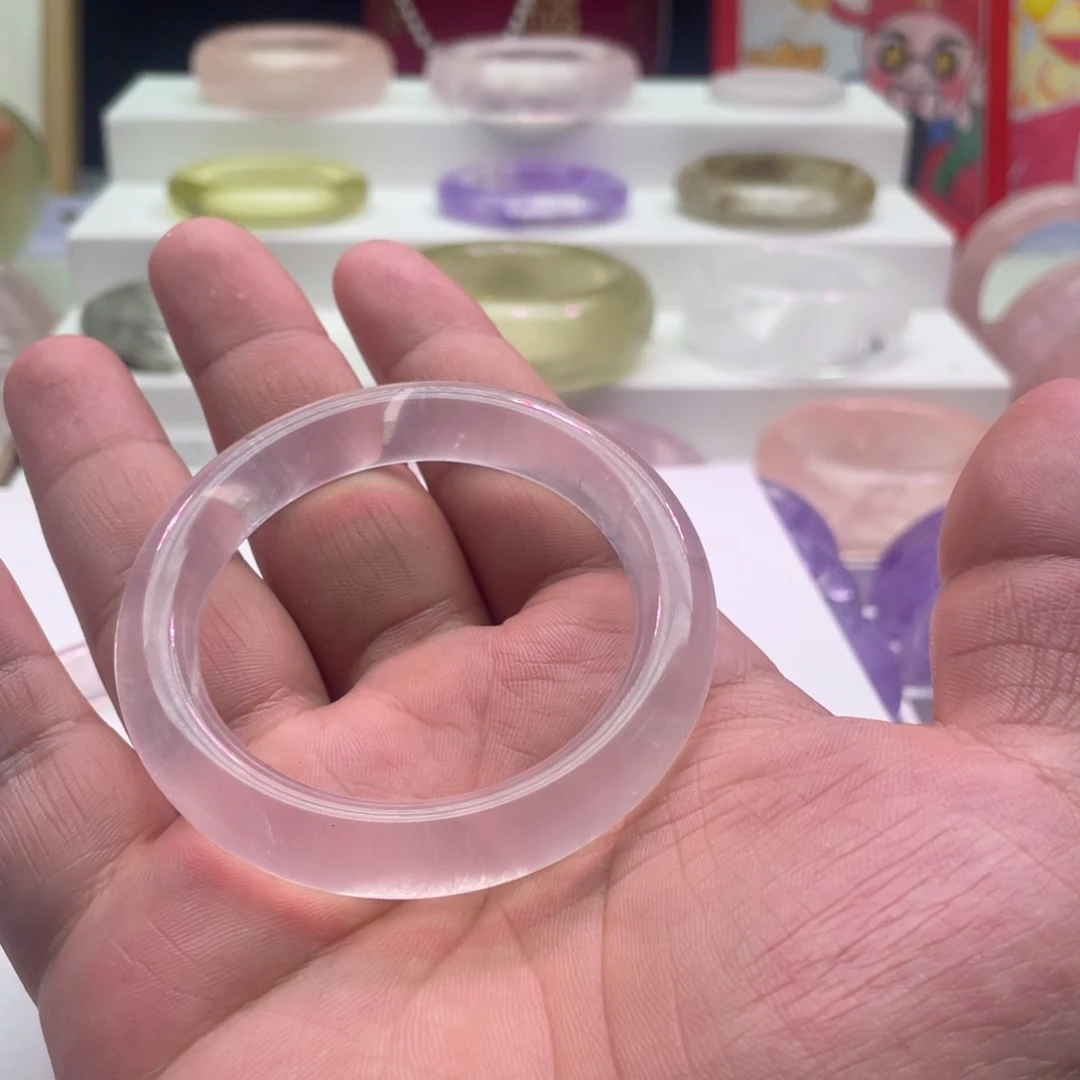 水晶手镯未镶嵌M*粉水晶