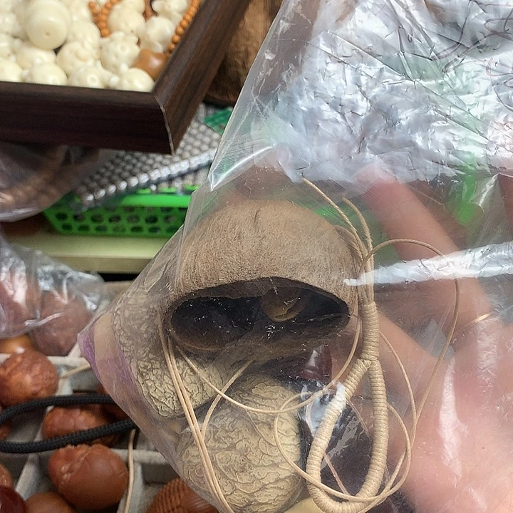 淡***香千眼菩提吊坠风铃包