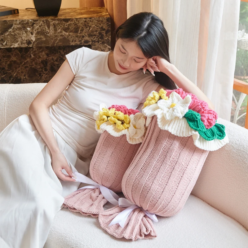 成品针织花束抱枕创意可爱网红装饰靠垫居家氛围感好物高颜值礼物