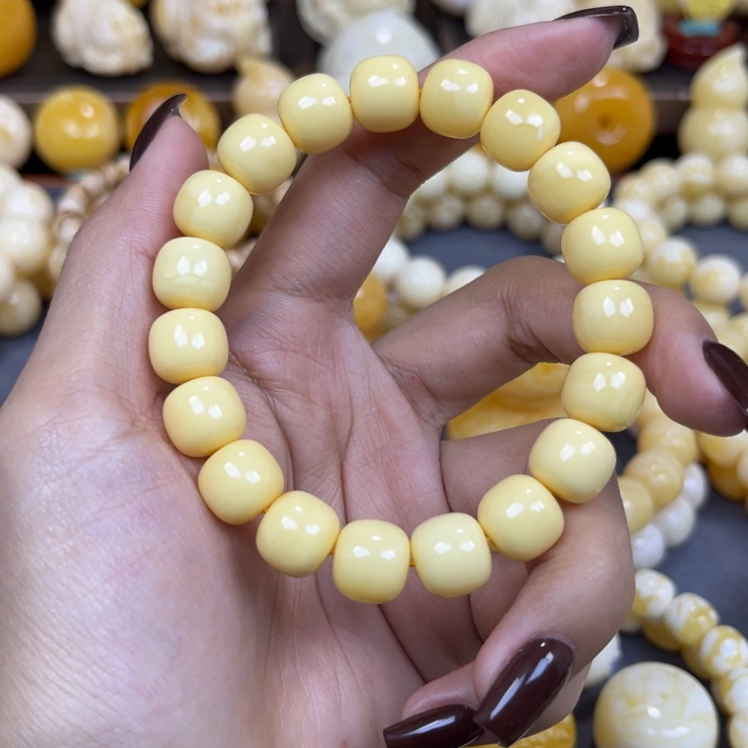 琥珀未镶嵌手串11.1mm