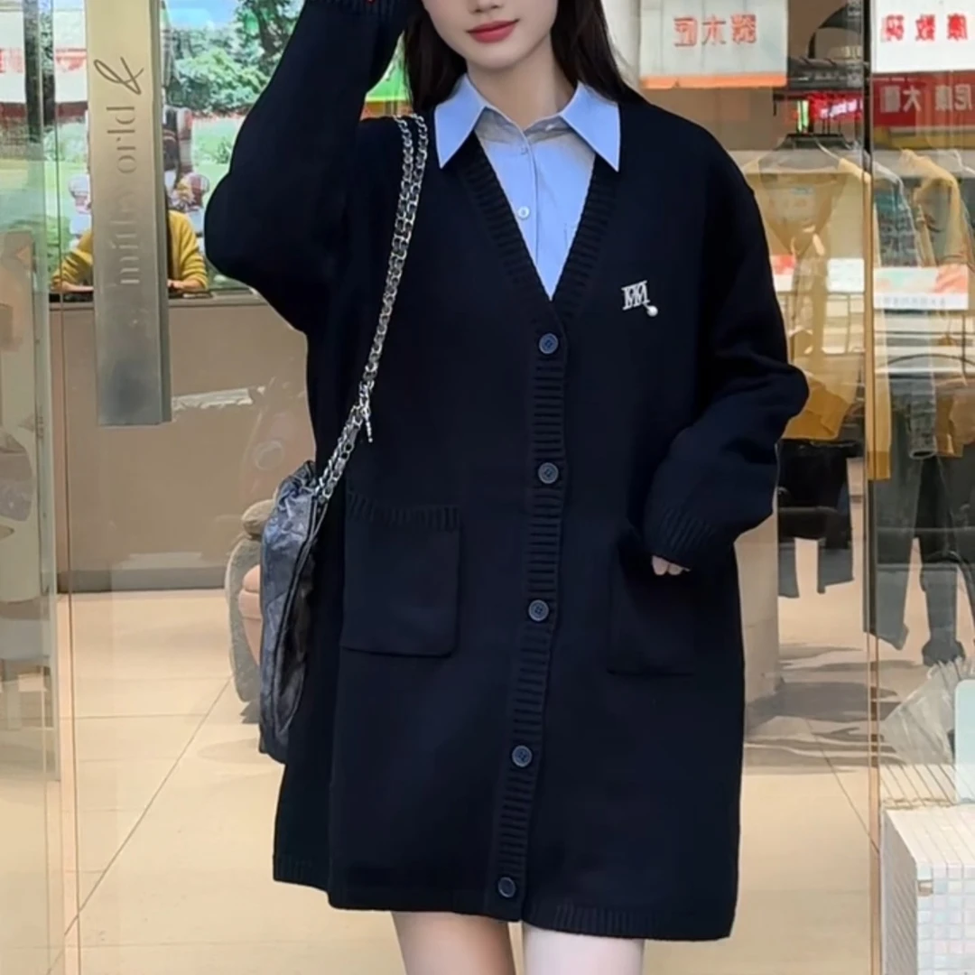 新款黑灰色针织开衫