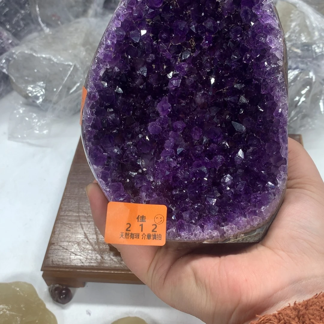 水晶大型摆件（非配饰）未镶嵌