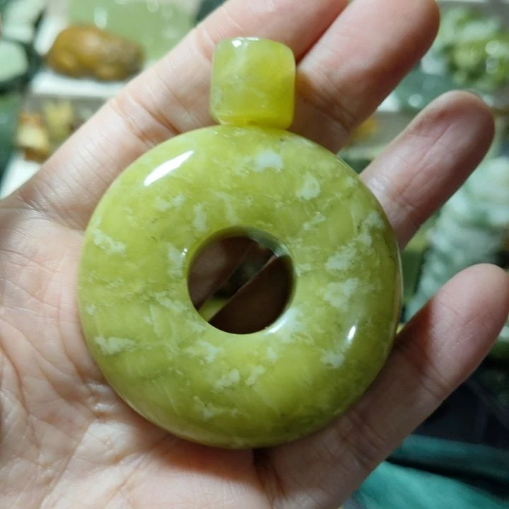 岫玉平安扣未镶嵌