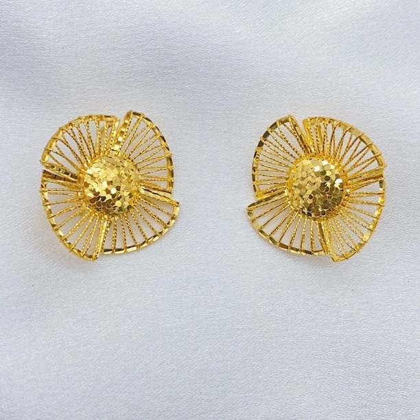 老庙黄金2 足金 精工5G工艺 时尚港风龙鳞拉丝 7字钩 7.53克