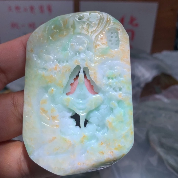 翡翠未镶嵌颈饰保真天然A货翡翠