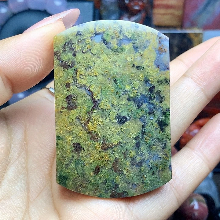 未镶嵌吊坠(不含链)硅化玉无事牌