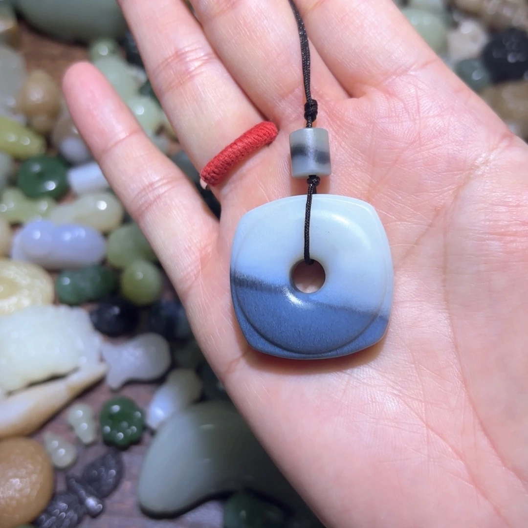 和田玉未镶嵌珠宝半成品