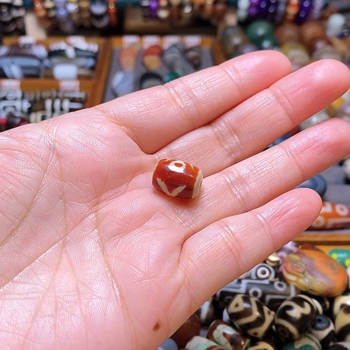 玛瑙/玉髓手串未镶嵌缘*