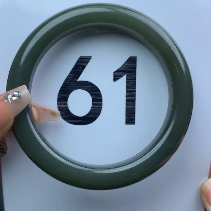 未镶嵌手镯和田玉17