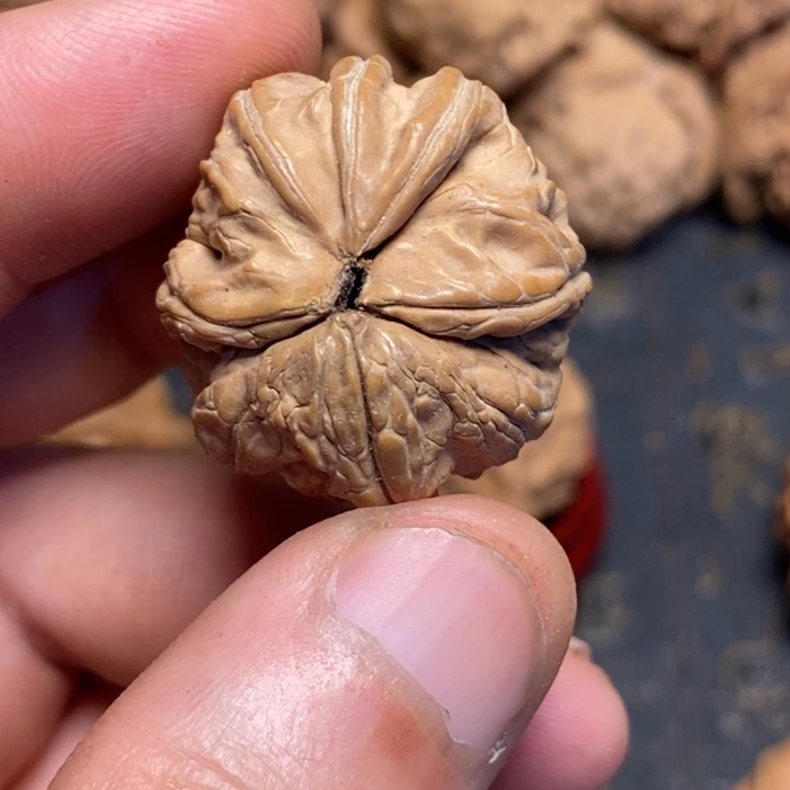 文玩核桃吊坠Ł文玩核桃异形单只