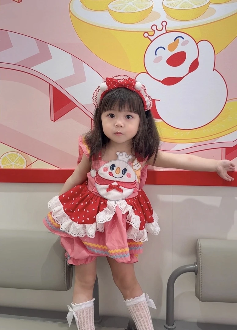 雪王女童公主裙小女孩洛丽塔蓬蓬连衣裙+短裤