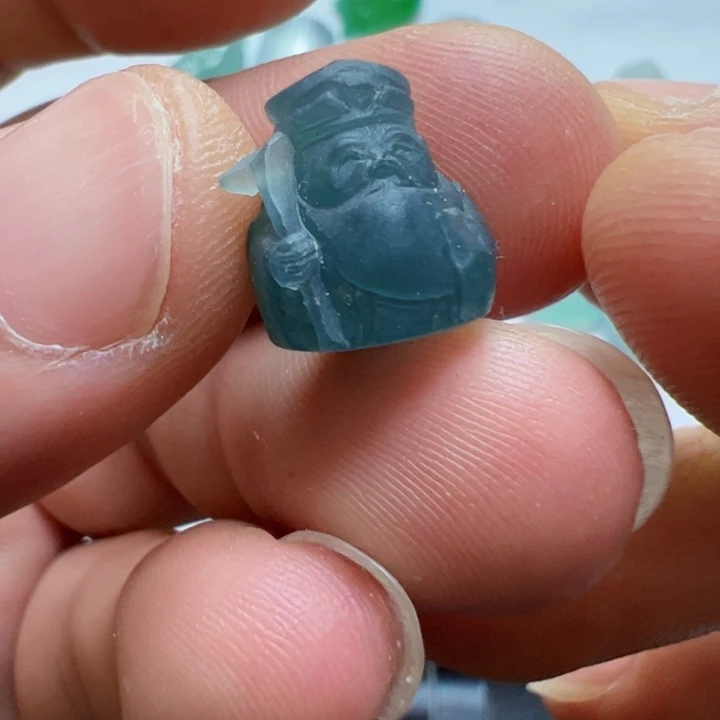 定制翡翠未镶嵌土地爷