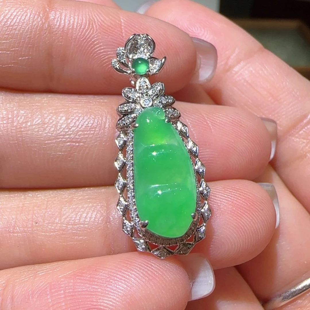 【闪购商品】翡翠颈饰18K金镶嵌缅甸