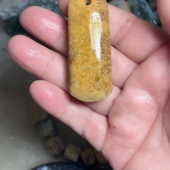 岫岩河磨玉（透闪石质玉）未镶嵌挂件