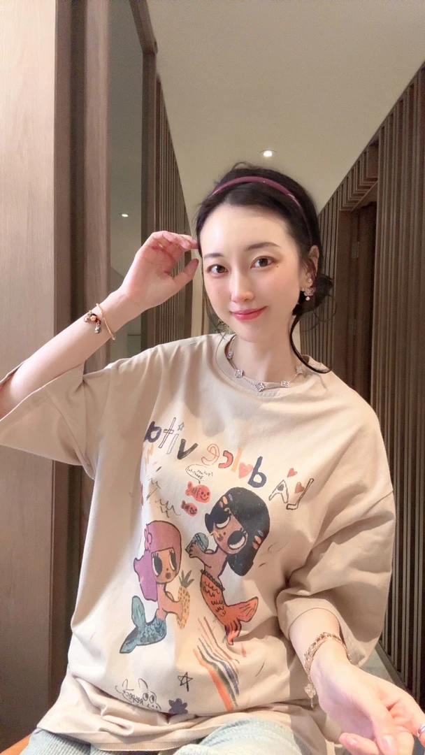 【张静芝】做旧卡通美人鱼短袖T恤