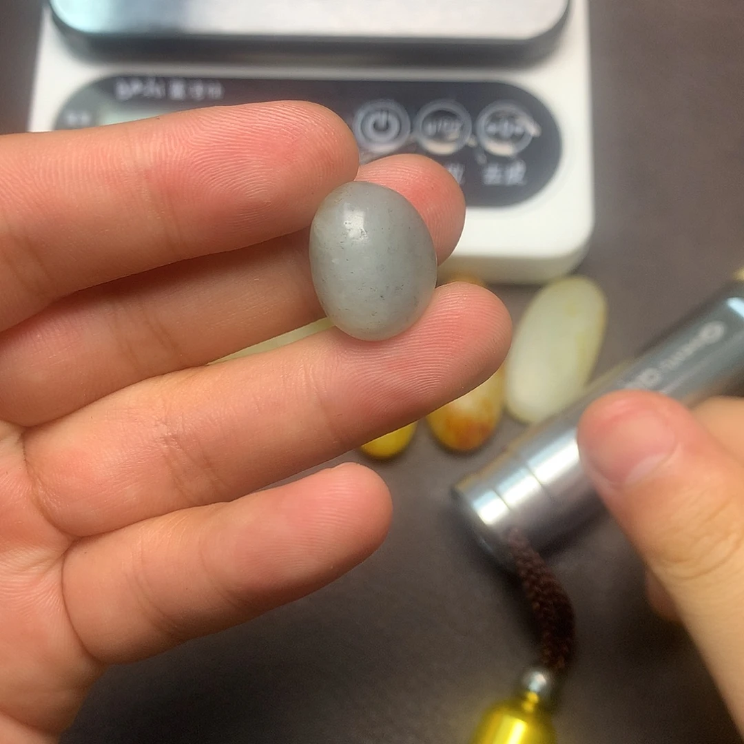 和田玉（糖玉）未镶嵌挂件