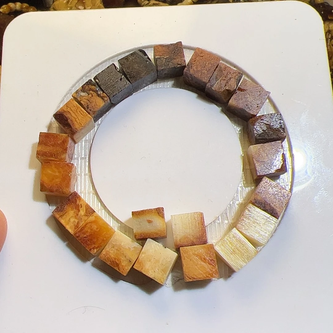 定制蜜蜡琥珀蜜蜡定制老型直切