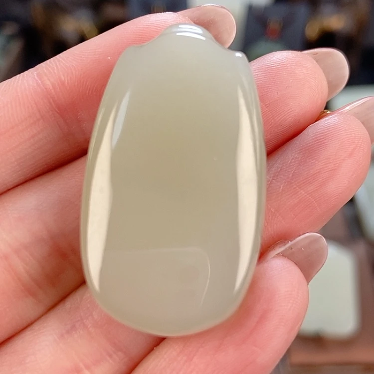 【闪购商品】和田玉颈饰未镶嵌